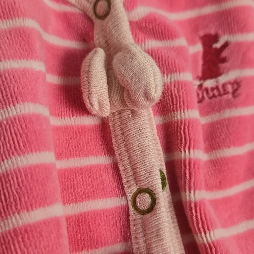 Juicy Couture Baby 6-9m Sleep & Play Pink Stripe Velour One-Piece Pajama Footie